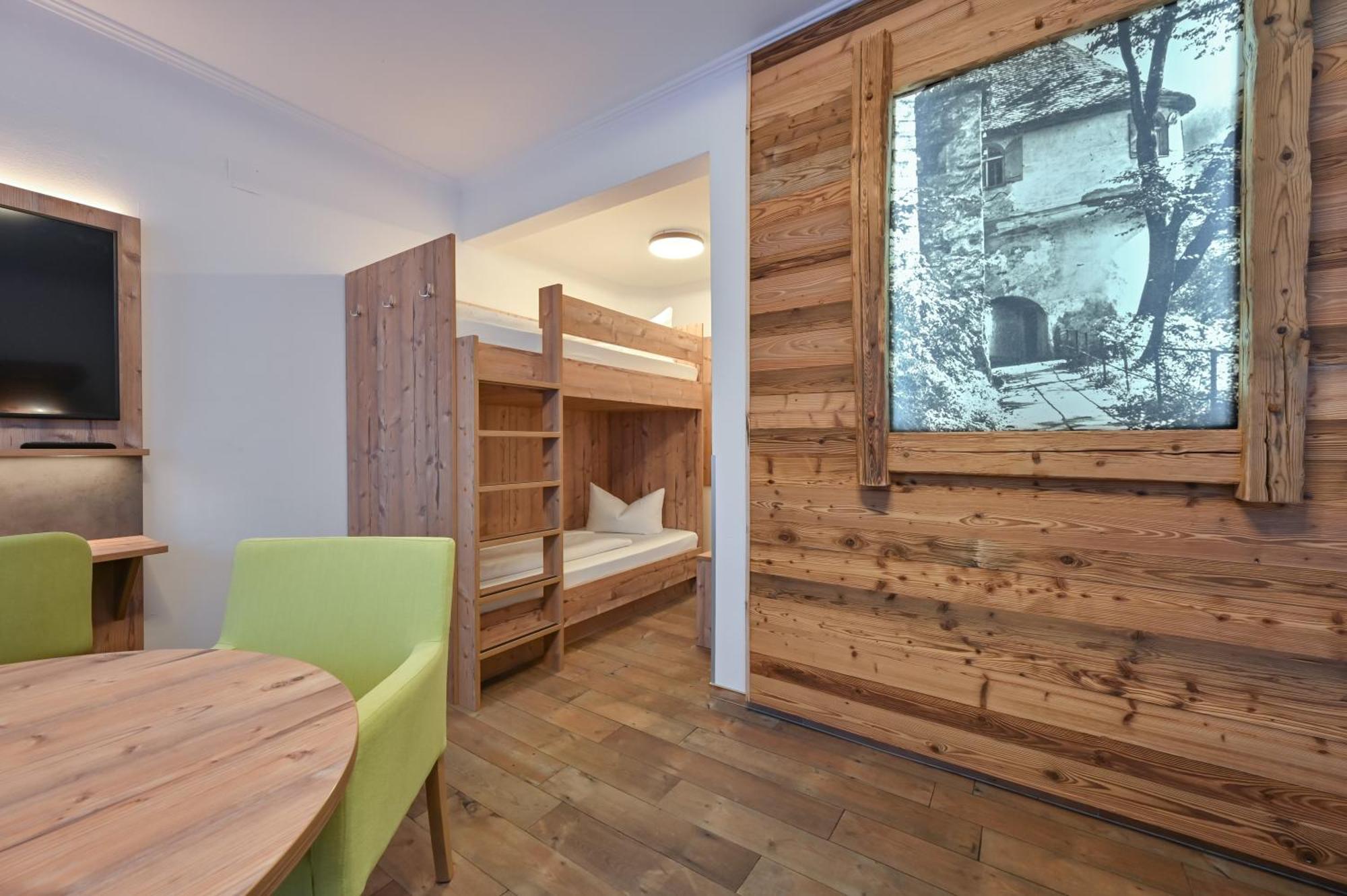 Hotel Ruchti - Zeit Fuer Mich Фюссен Экстерьер фото